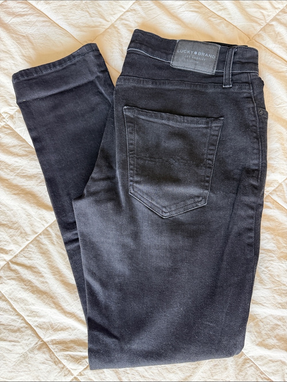 Lucky Brand Men’s Black Skinny Jeans